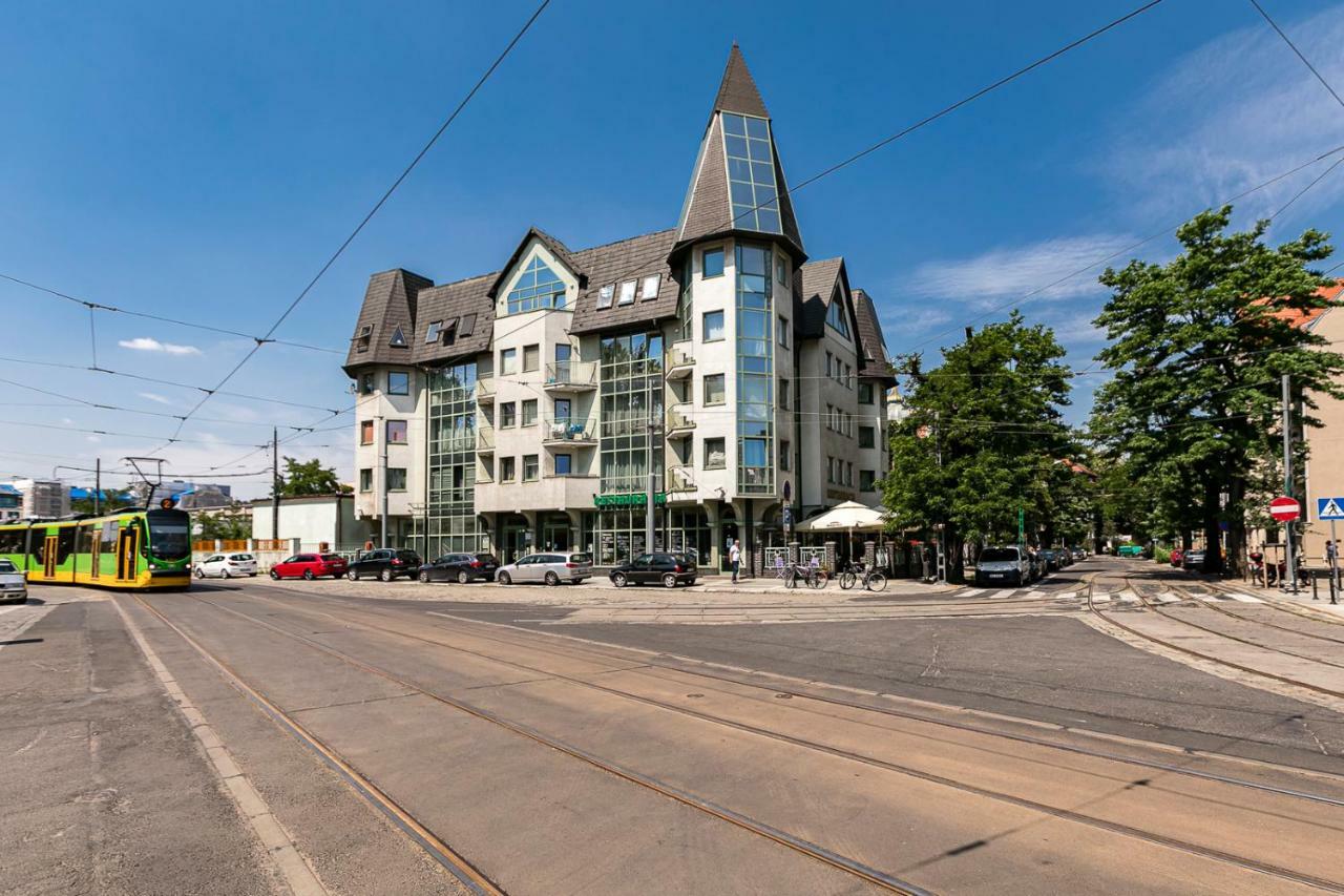 Apartamenty Stare Zoo Познан Екстериор снимка